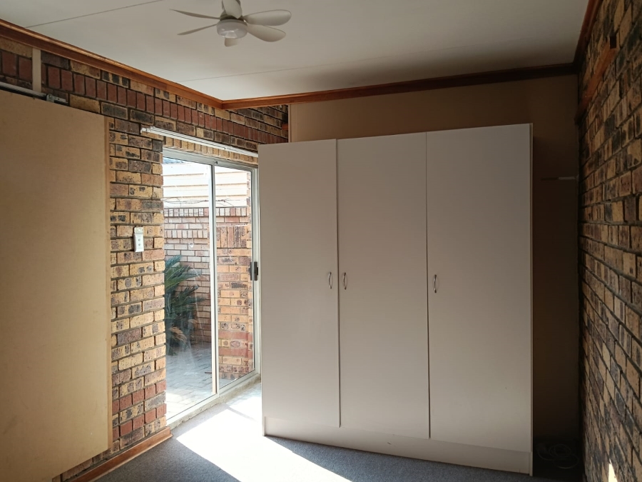 To Let 3 Bedroom Property for Rent in Hospitaalpark Free State